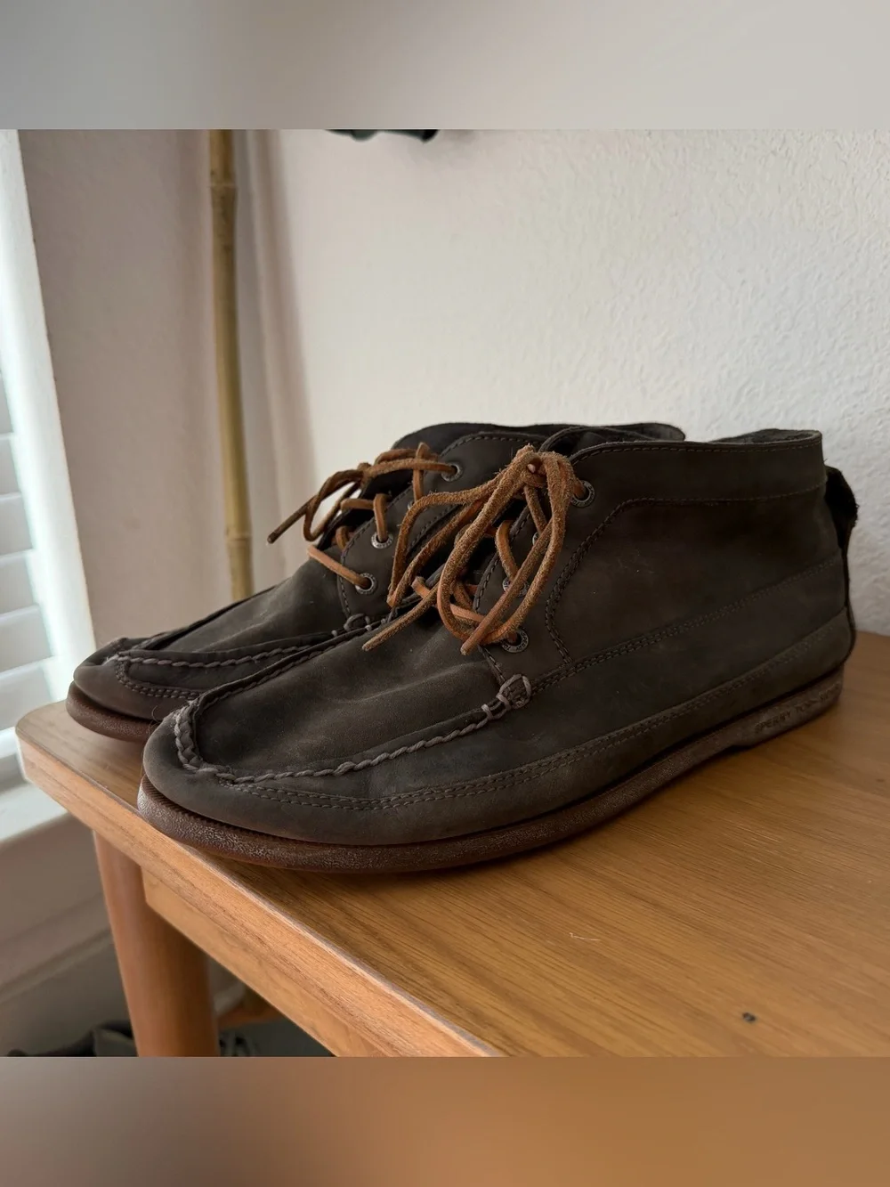 Sperry gray casual